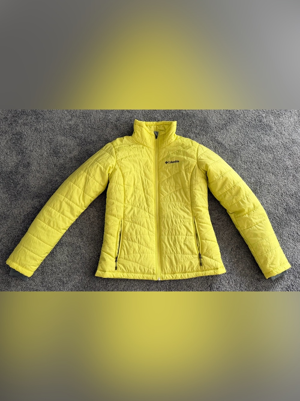 Columbia Women's Vibrant Yellow Lightweight Water Repellent Puffer Jacket